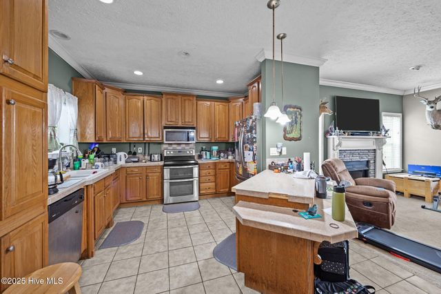 4700 Oakley Road, Stokes, NC 27884