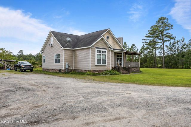 4700 Oakley Road, Stokes, NC 27884