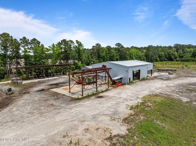 4700 Oakley Road, Stokes, NC 27884