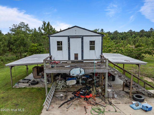 4700 Oakley Road, Stokes, NC 27884