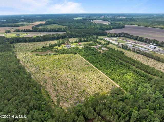 4700 Oakley Road, Stokes, NC 27884