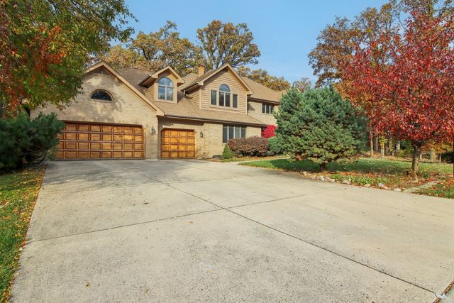 2450 Saint Andrews Drive, Olympia Fields, IL 60461