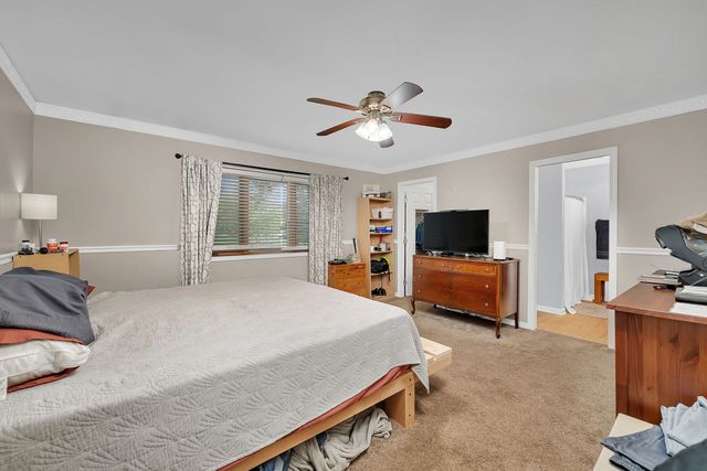 21400 Lisa Lane, Steger, IL 60475