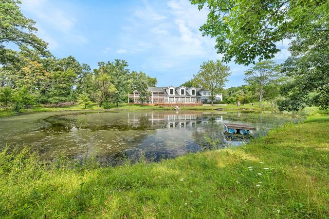 21400 Lisa Lane, Steger, IL 60475