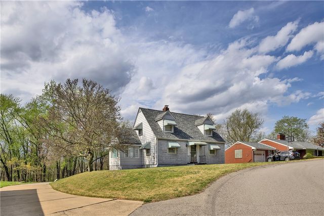 103 Hoover Blvd, Center Twp, PA 15001