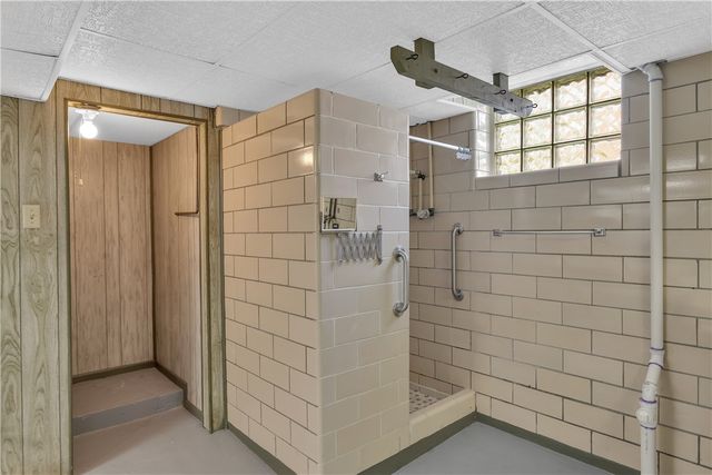 103 Hoover Blvd, Center Twp, PA 15001