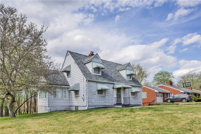 103 Hoover Blvd, Center Twp, PA 15001