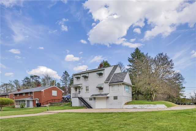 103 Hoover Blvd, Center Twp, PA 15001