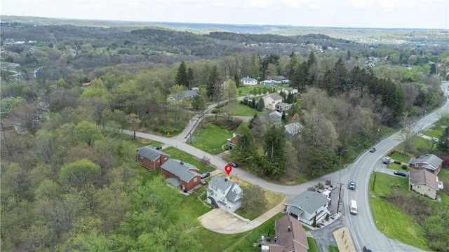 103 Hoover Blvd, Center Twp, PA 15001