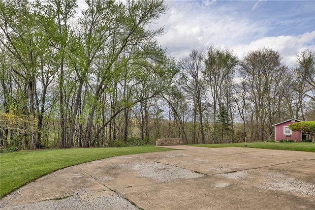 103 Hoover Blvd, Center Twp, PA 15001