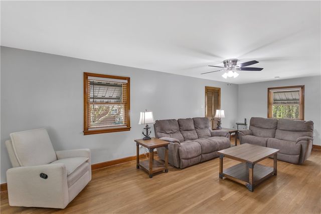 103 Hoover Blvd, Center Twp, PA 15001