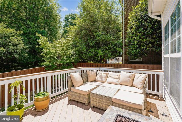 2181 SANDBURG ST, Dunn Loring, VA 22027