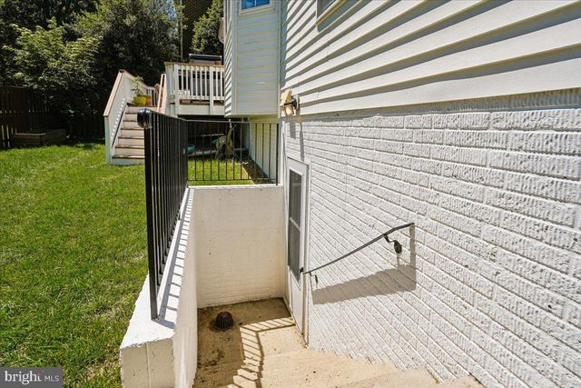 2181 SANDBURG ST, Dunn Loring, VA 22027