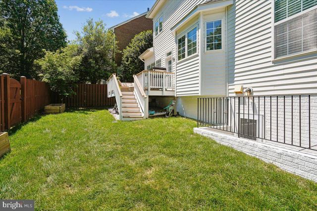 2181 SANDBURG ST, Dunn Loring, VA 22027