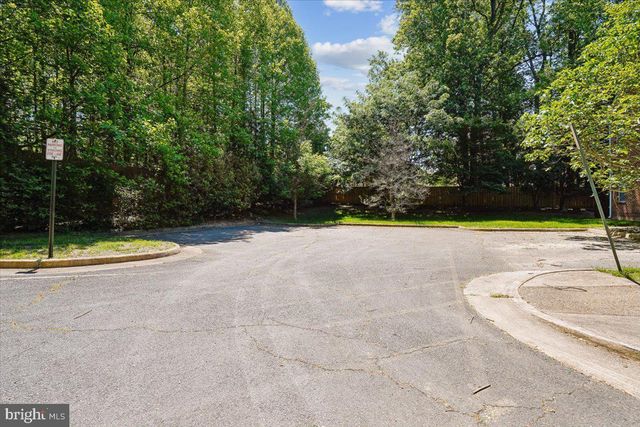2181 SANDBURG ST, Dunn Loring, VA 22027