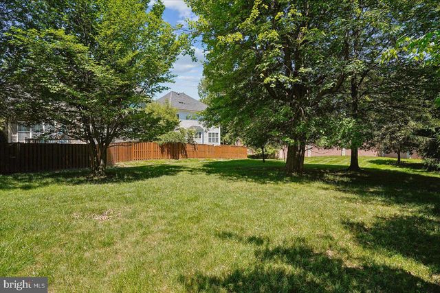 2181 SANDBURG ST, Dunn Loring, VA 22027