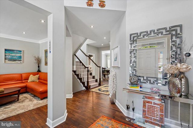 2181 SANDBURG ST, Dunn Loring, VA 22027