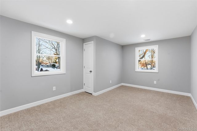 1395 Gardiner Drive, Bay Shore, NY 11706