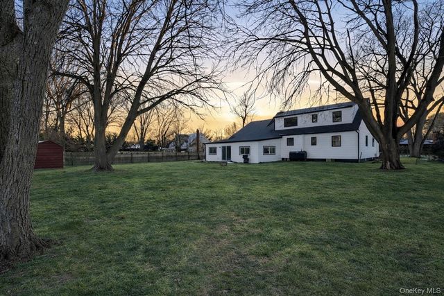 1395 Gardiner Drive, Bay Shore, NY 11706