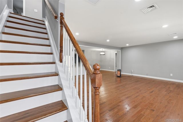 1395 Gardiner Drive, Bay Shore, NY 11706