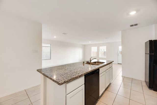 1012 Barkers Pond Avenue, Forney, TX 75126