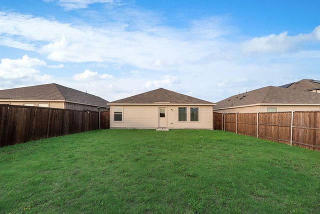 1012 Barkers Pond Avenue, Forney, TX 75126