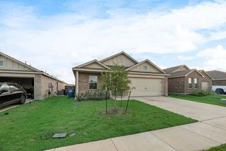 1012 Barkers Pond Avenue, Forney, TX 75126