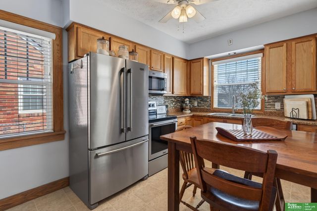 4432 Hickory Street, Omaha, NE 68105