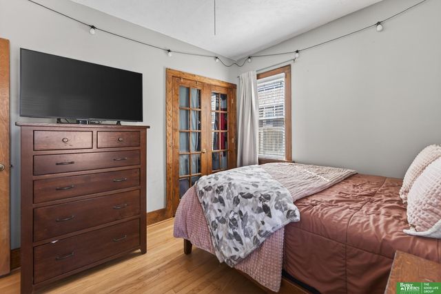 4432 Hickory Street, Omaha, NE 68105