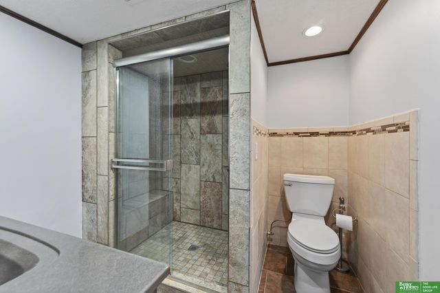 4432 Hickory Street, Omaha, NE 68105