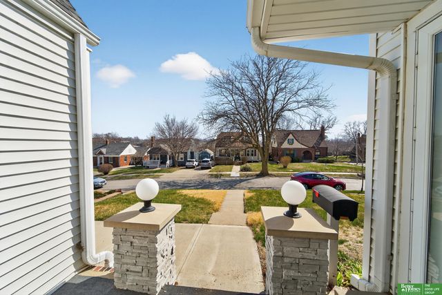 4432 Hickory Street, Omaha, NE 68105