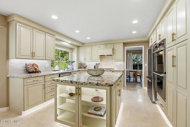 3041 Three Springs Drive, Westlake Village, CA 91361