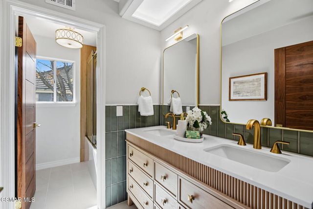 3041 Three Springs Drive, Westlake Village, CA 91361