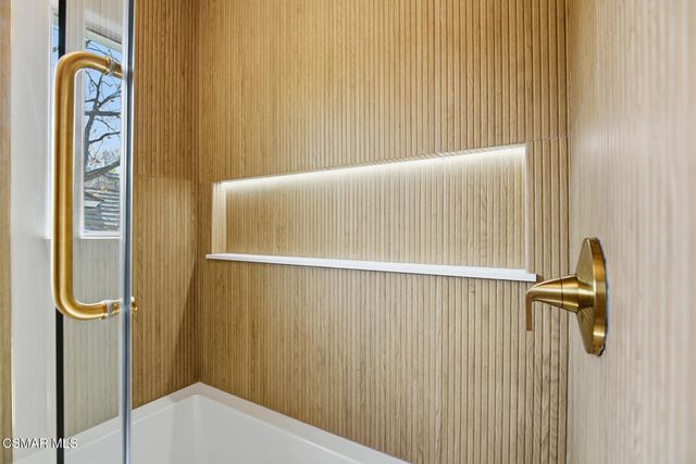 3041 Three Springs Drive, Westlake Village, CA 91361