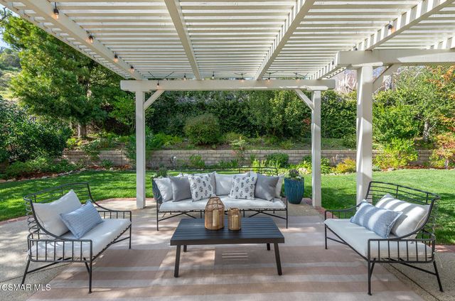 3041 Three Springs Drive, Westlake Village, CA 91361