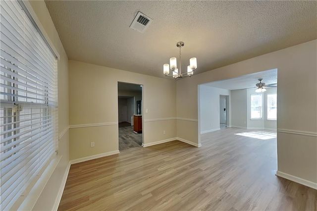 137 Legend Creek Drive, Canton, GA 30114