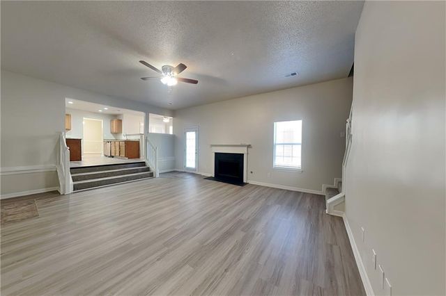 137 Legend Creek Drive, Canton, GA 30114