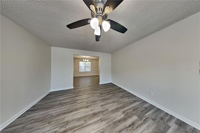 137 Legend Creek Drive, Canton, GA 30114