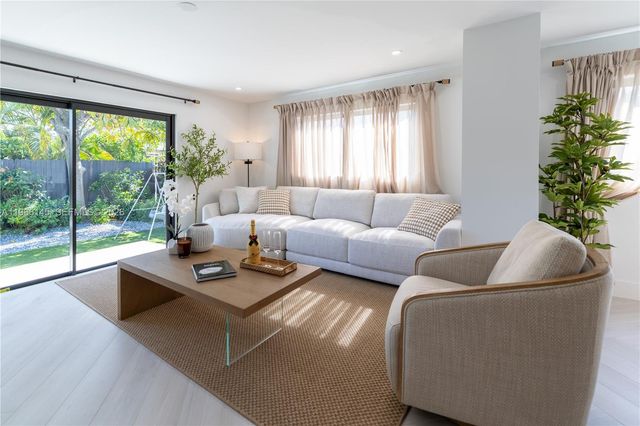 1420 SW 17th St 0, Miami, FL 33145