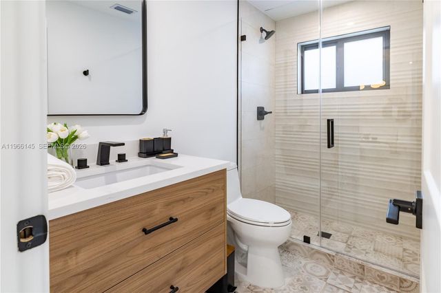 1420 SW 17th St 0, Miami, FL 33145