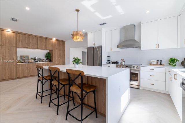 1420 SW 17th St 0, Miami, FL 33145