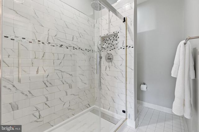 2003 FOUNTAIN ST, Baltimore, MD 21231