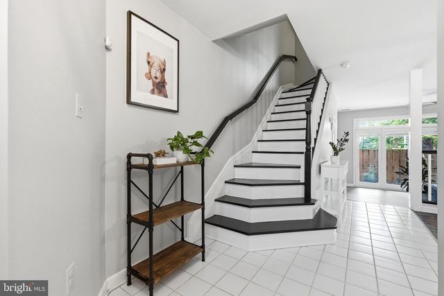 2003 FOUNTAIN ST, Baltimore, MD 21231