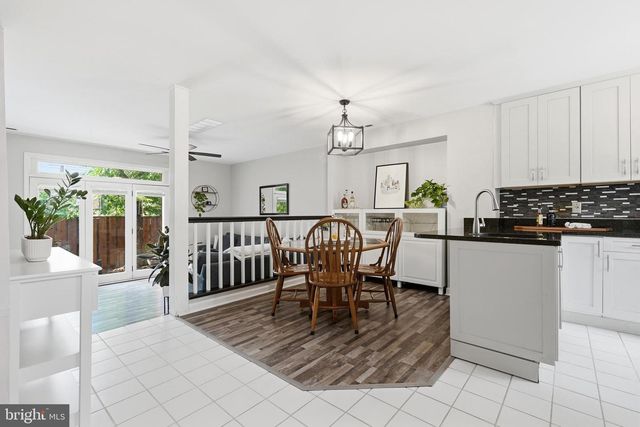 2003 FOUNTAIN ST, Baltimore, MD 21231