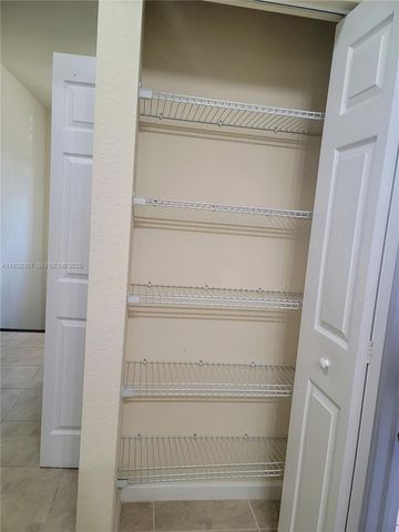 11858 SW 153rd Ct, Miami, FL 33196