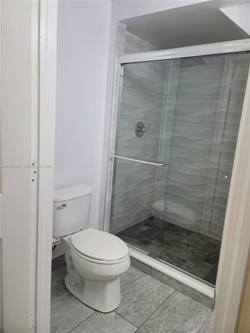 11858 SW 153rd Ct, Miami, FL 33196