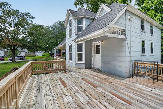 1310 Iowa Street, Cedar Falls, IA 50613