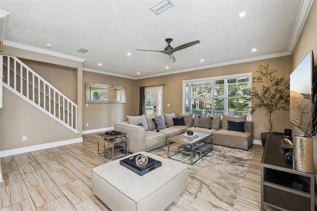 1810 ILLINOIS STREET, Orlando, FL 32803