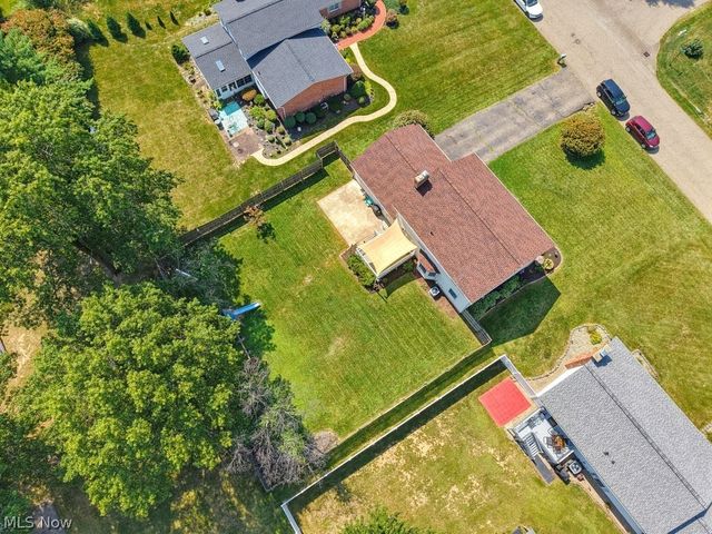 5234 Shamrock Avenue NW, North Canton, OH 44720