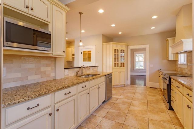 817 E LIVINGSTON STREET, Orlando, FL 32803